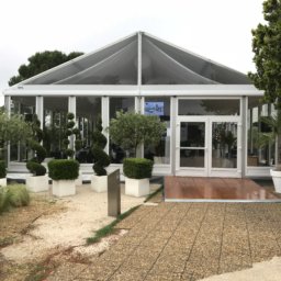 Bardage rigide vitré